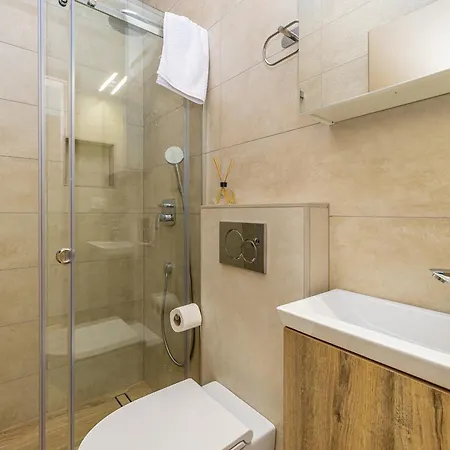 Kuca Za Odmor Olive Blue 오미살즈