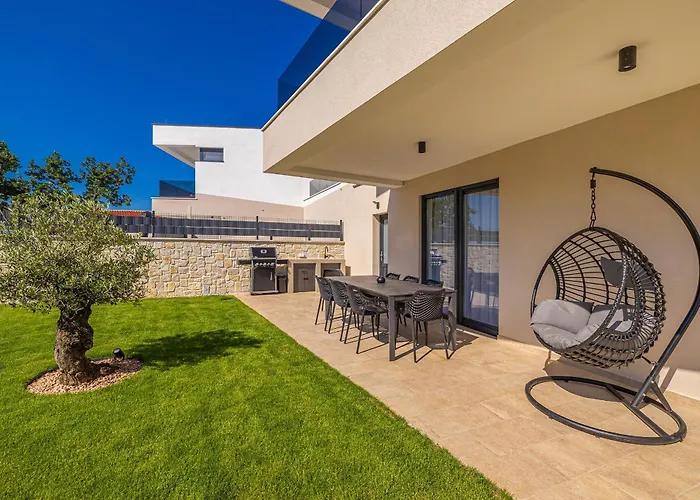 Kuca Za Odmor Olive Blue Villa Omišalj