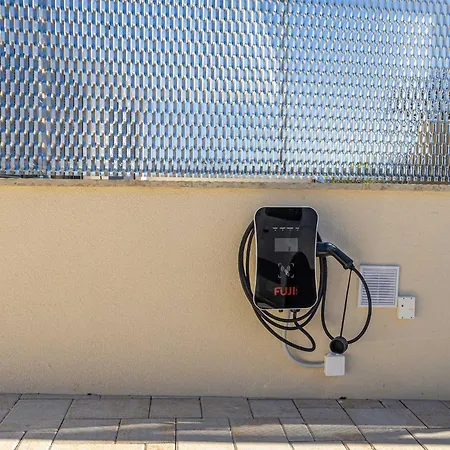 Kuca Za Odmor Olive Blue Willa